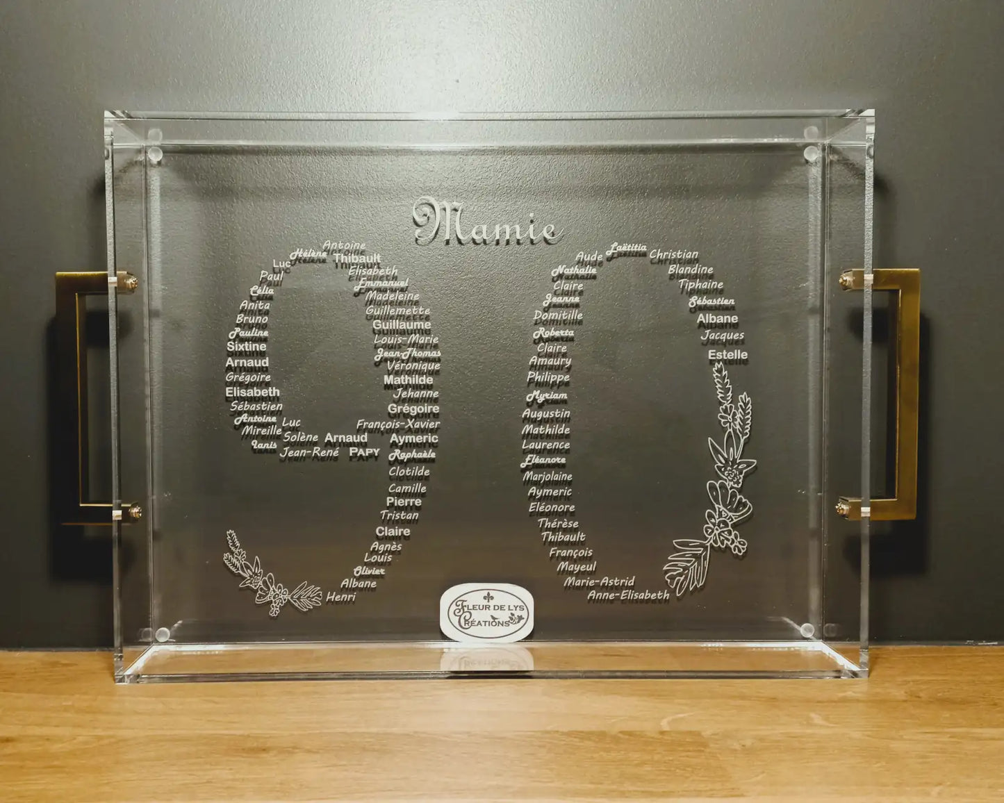 Plateau en plexiglas gravé